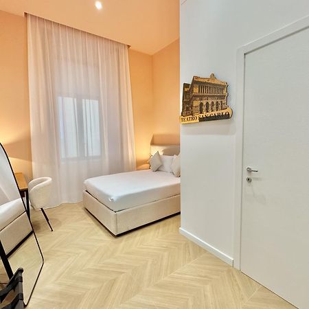 Toledo Luxury Rooms - Lr Collection Νάπολη Εξωτερικό φωτογραφία