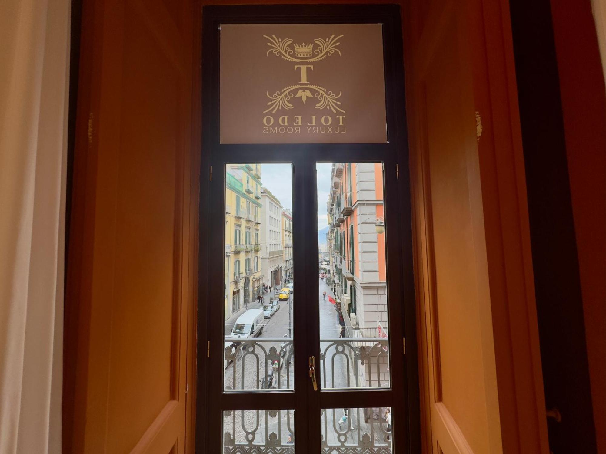 Toledo Luxury Rooms - Lr Collection Νάπολη Εξωτερικό φωτογραφία