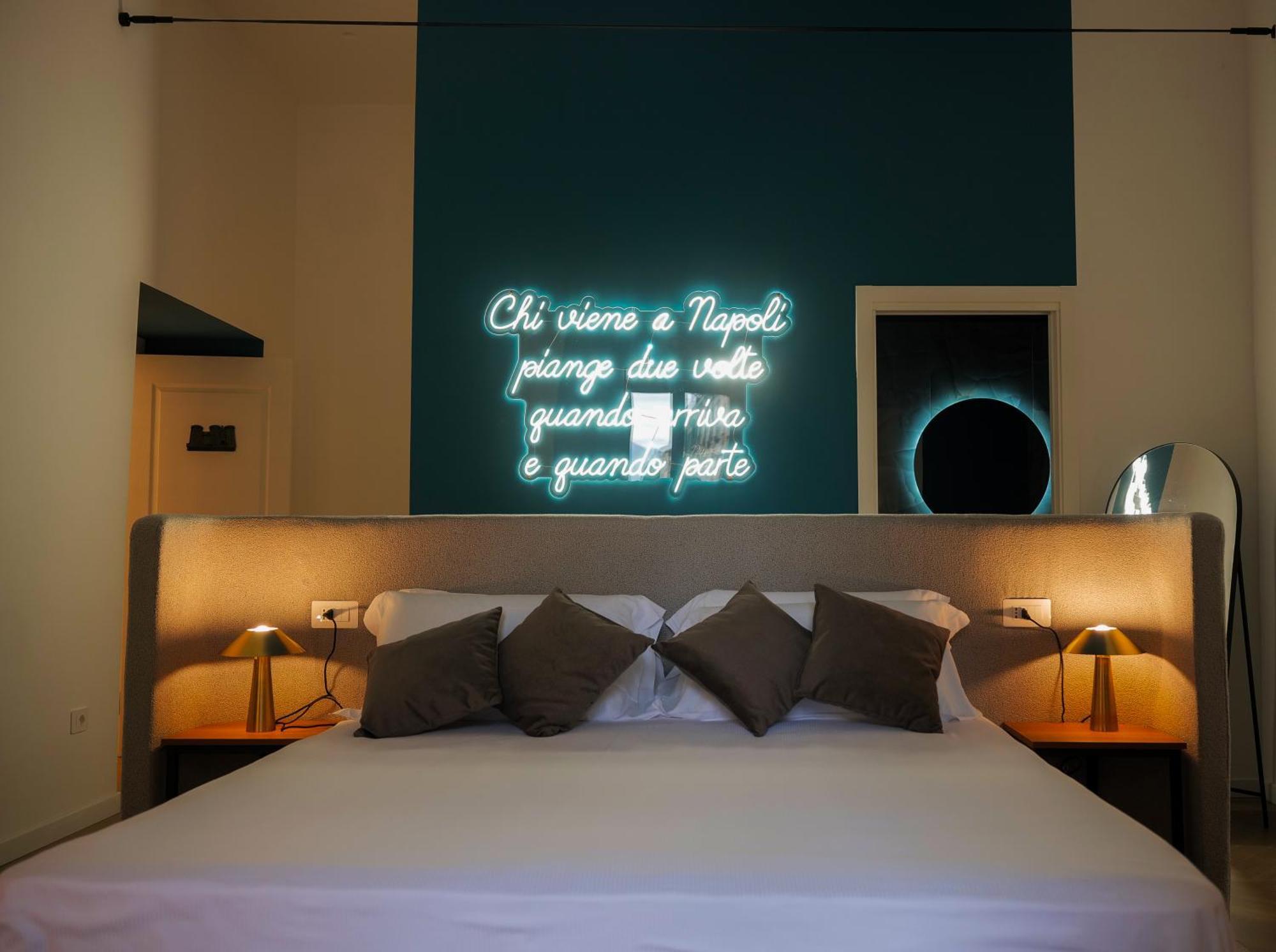 Toledo Luxury Rooms - Lr Collection Νάπολη Εξωτερικό φωτογραφία