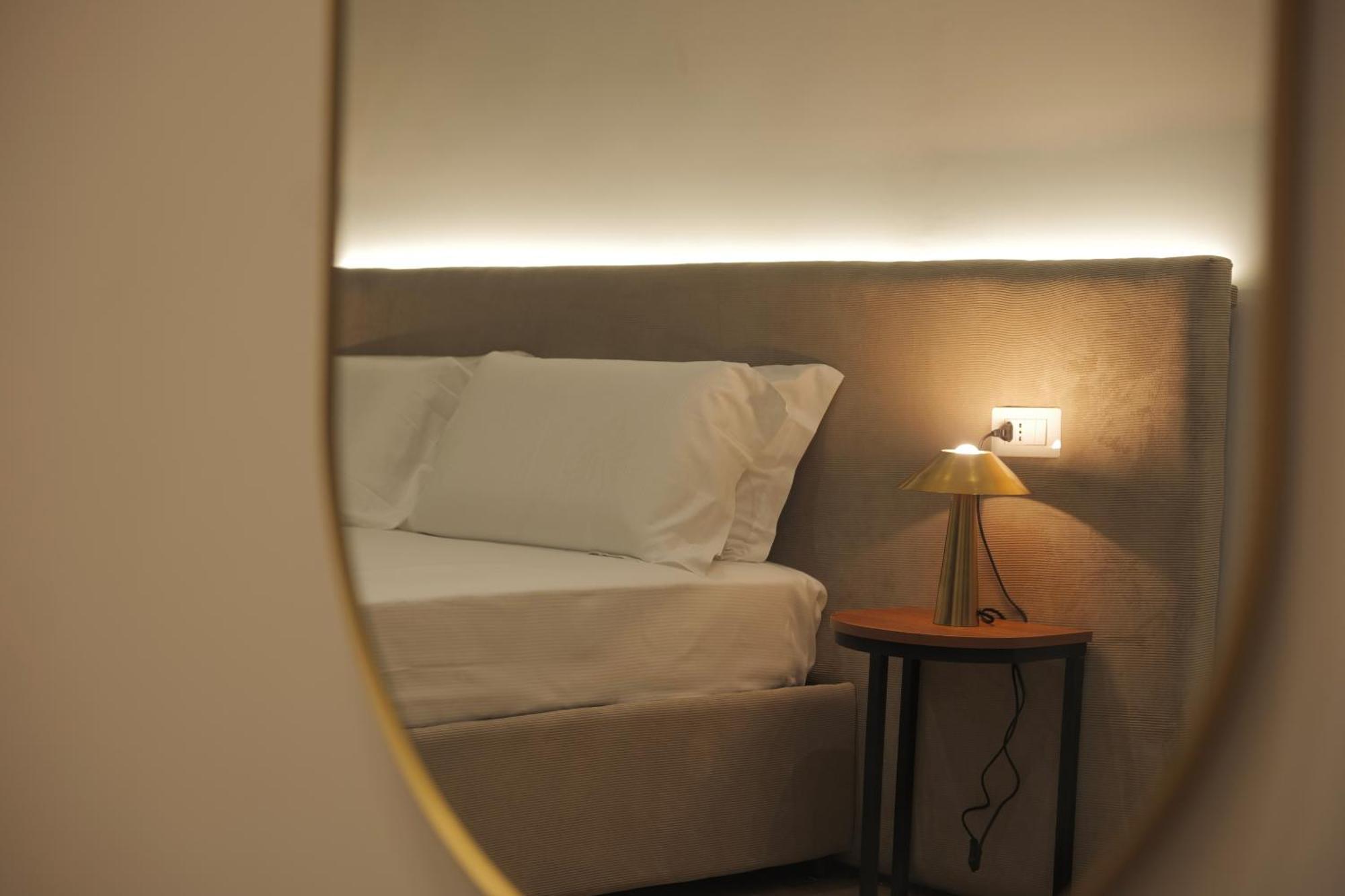 Toledo Luxury Rooms - Lr Collection Νάπολη Εξωτερικό φωτογραφία