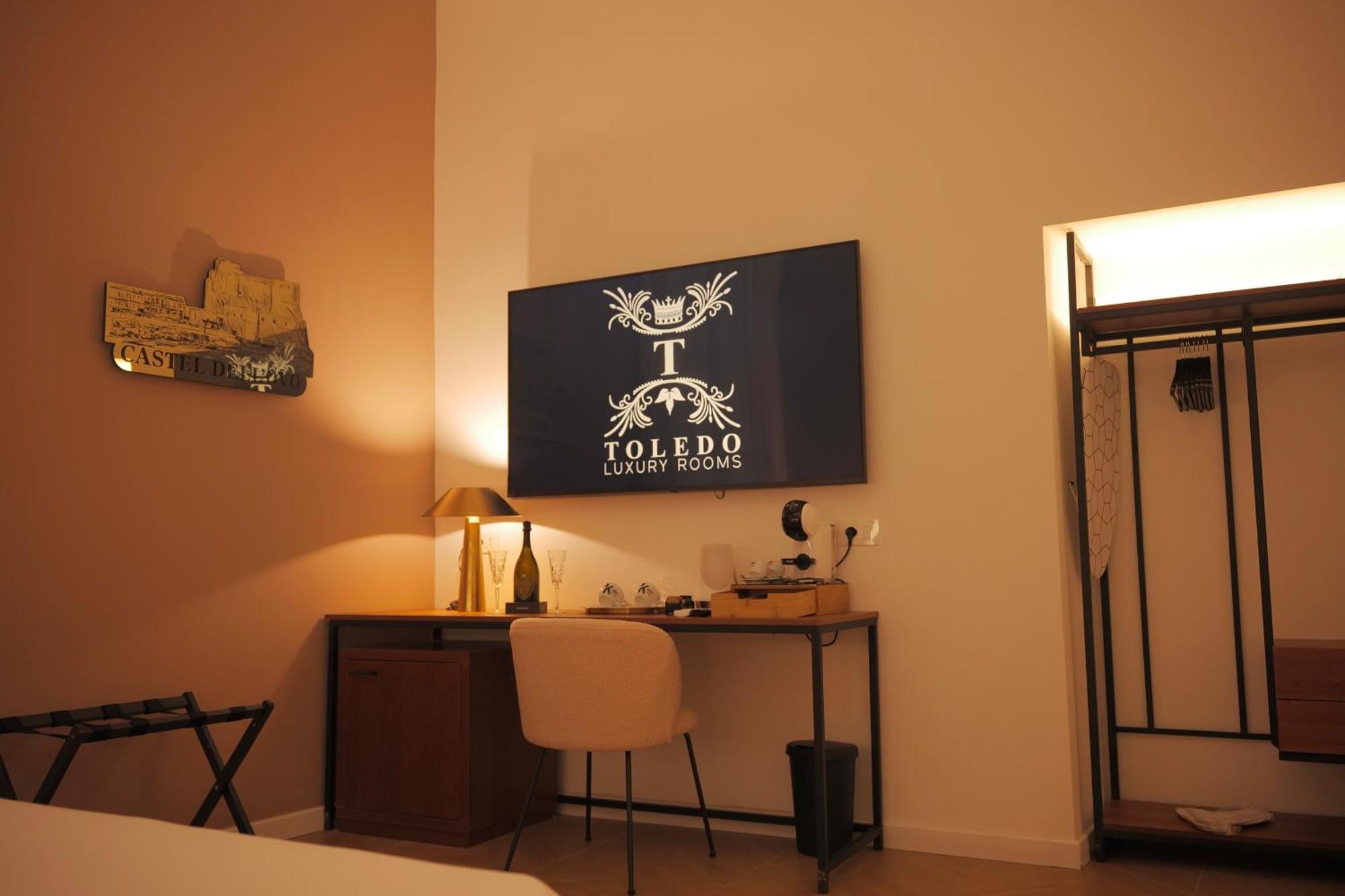 Toledo Luxury Rooms - Lr Collection Νάπολη Εξωτερικό φωτογραφία