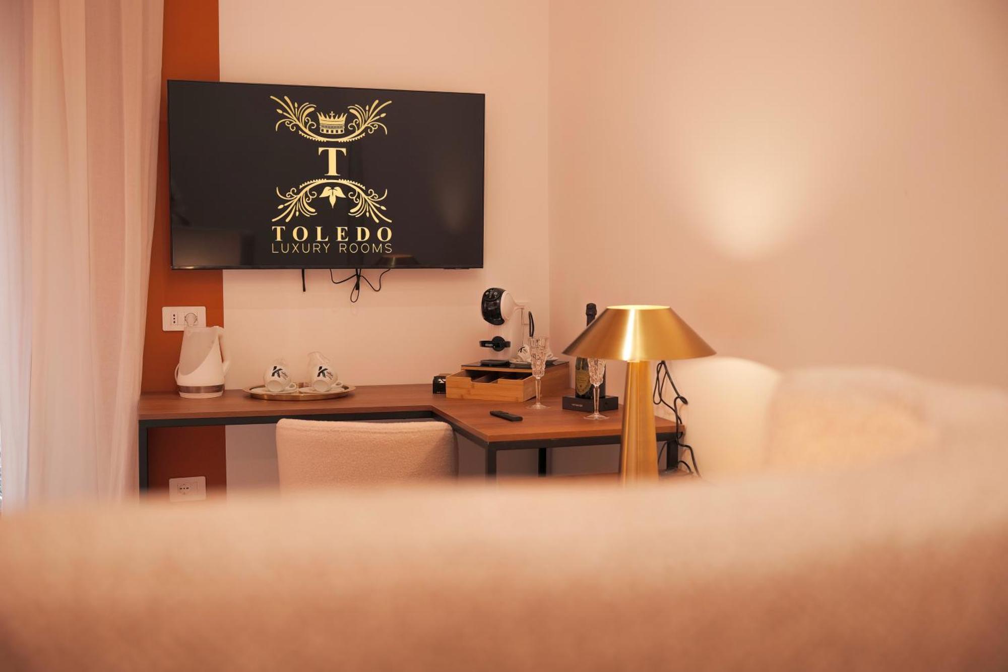 Toledo Luxury Rooms - Lr Collection Νάπολη Εξωτερικό φωτογραφία