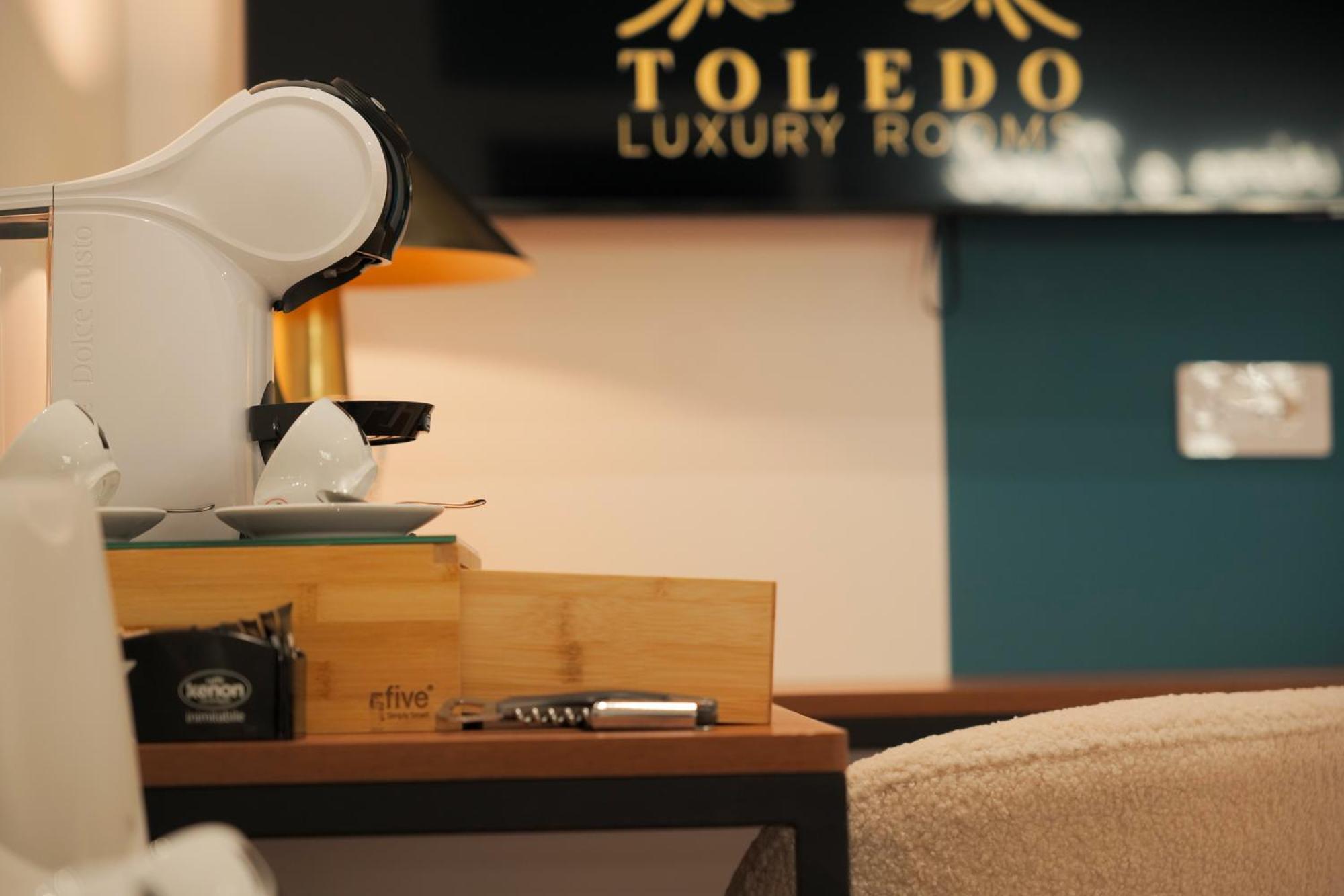Toledo Luxury Rooms - Lr Collection Νάπολη Εξωτερικό φωτογραφία