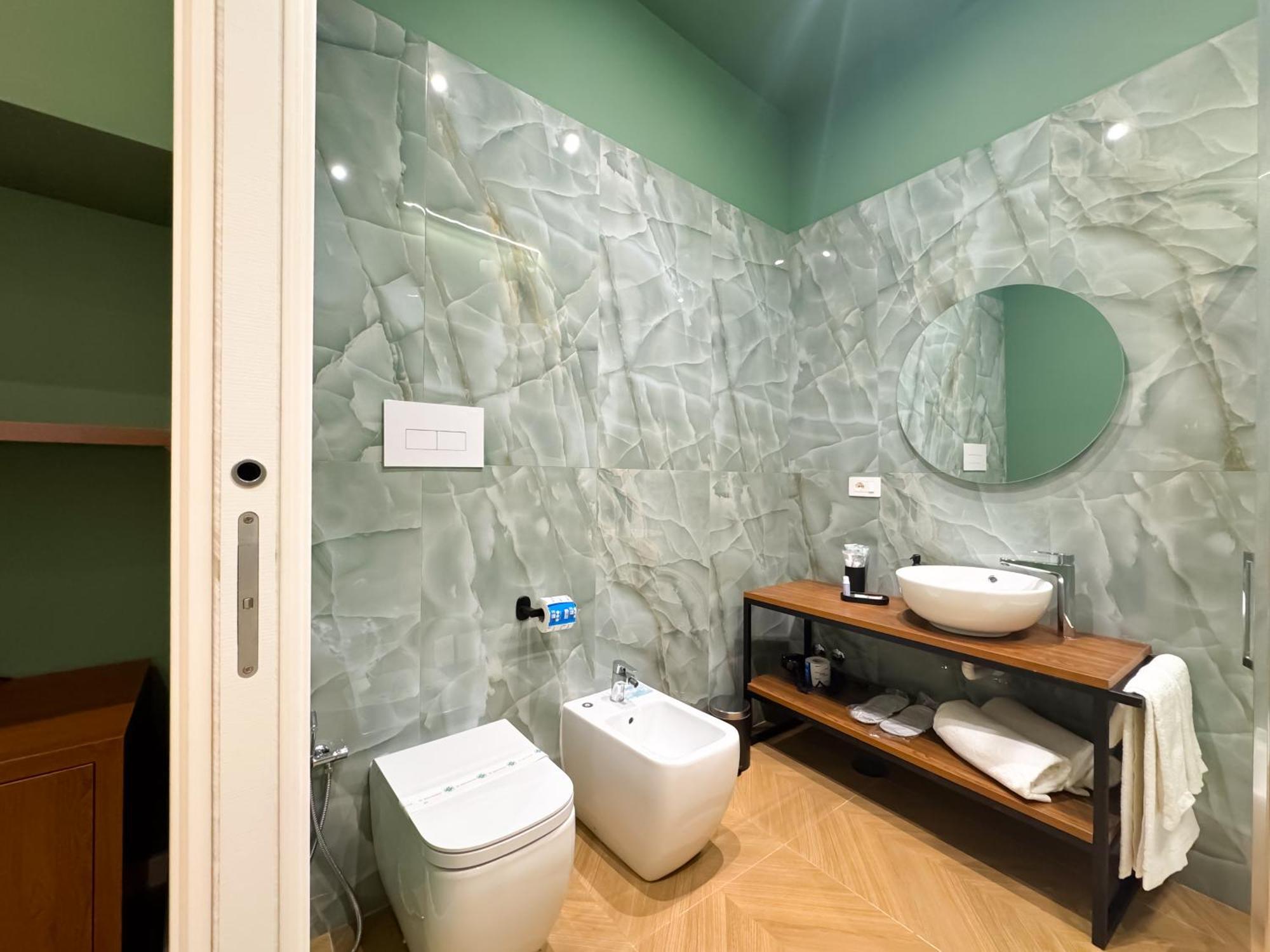 Toledo Luxury Rooms - Lr Collection Νάπολη Εξωτερικό φωτογραφία