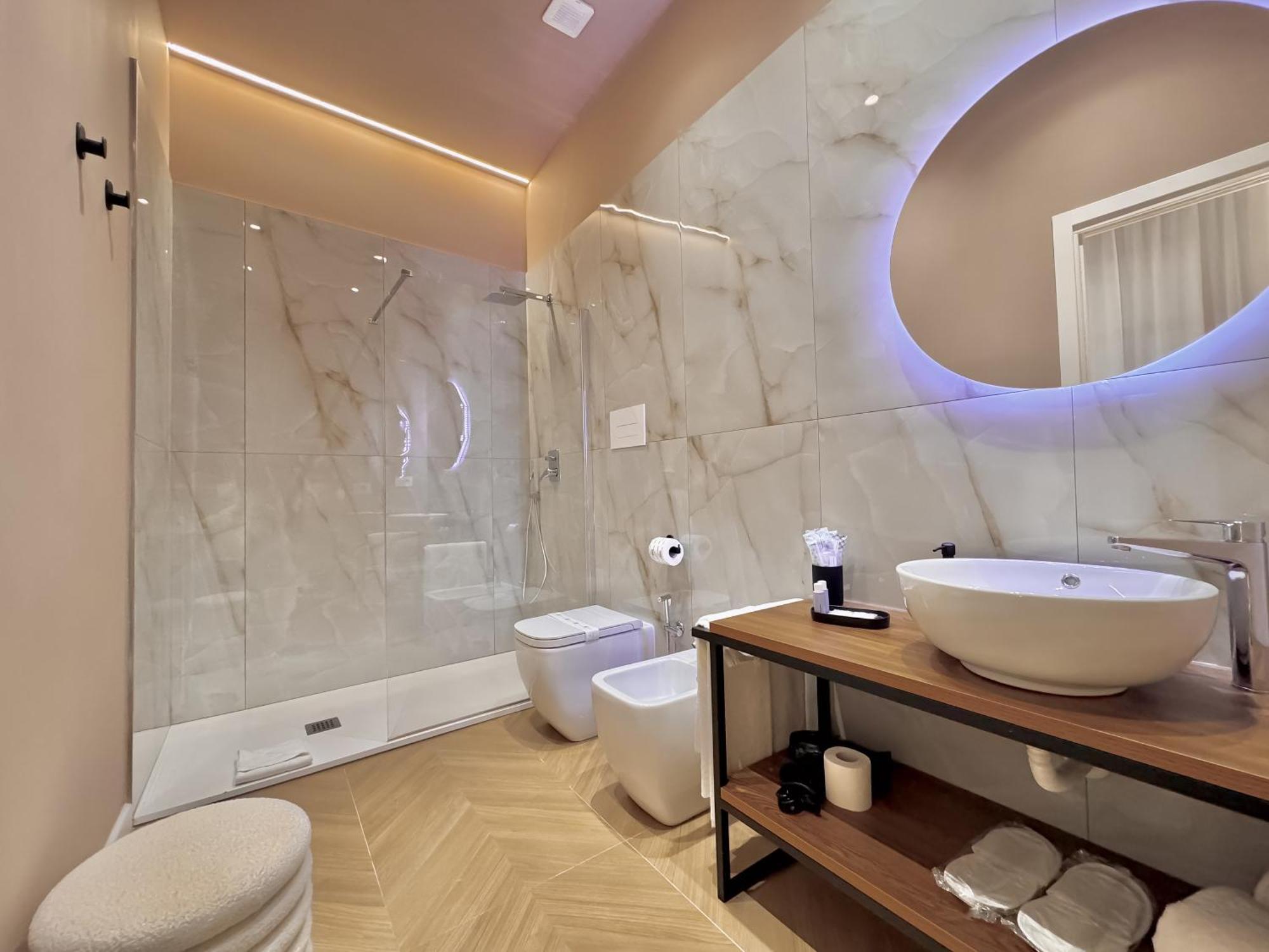Toledo Luxury Rooms - Lr Collection Νάπολη Εξωτερικό φωτογραφία